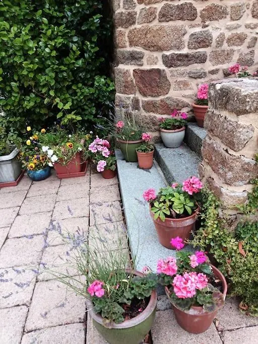 Villa La Cote Du Chat 3* En Bretagne Romantique Hede-Bazouges France